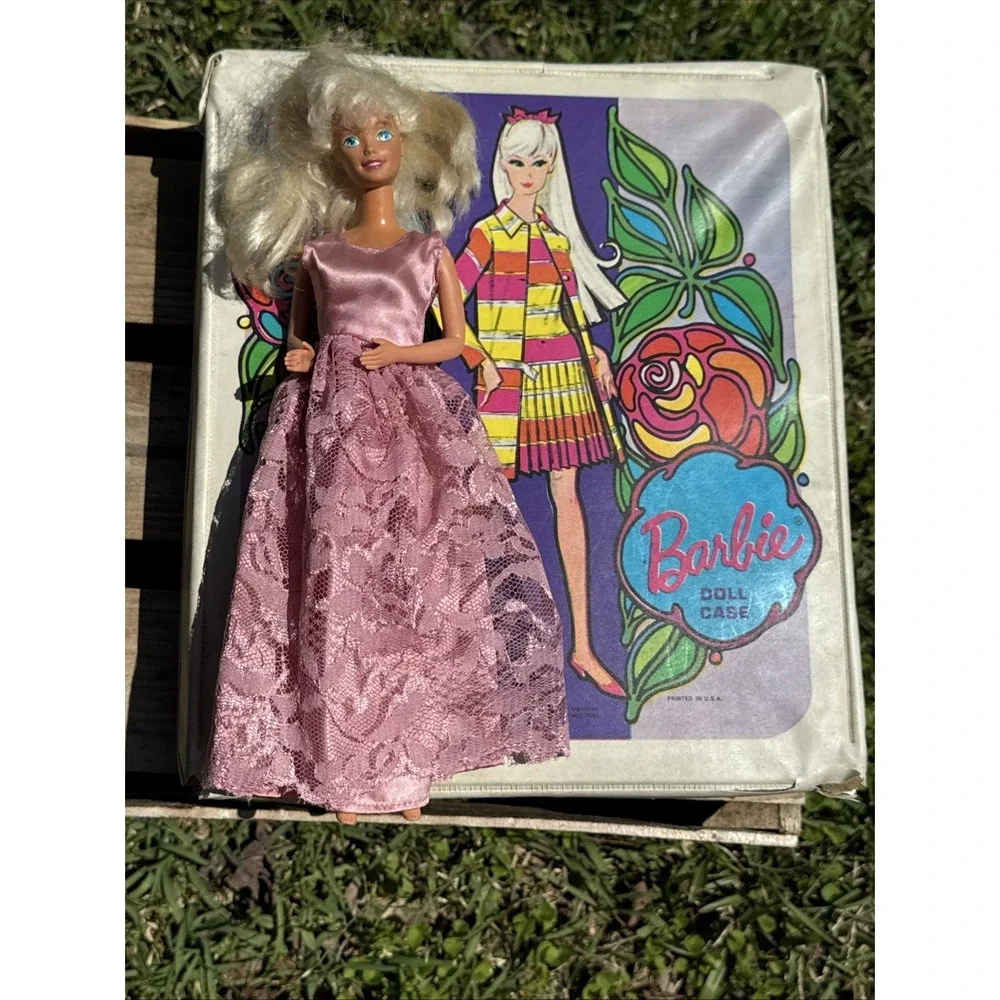 Barbie Vintage 1967 Mattel Barbie doll vinyl case + ‎ Date Stamped 1966 Doll